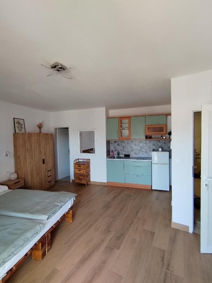 Appartamento Stonewood Dalmacija Primošten Esterno foto